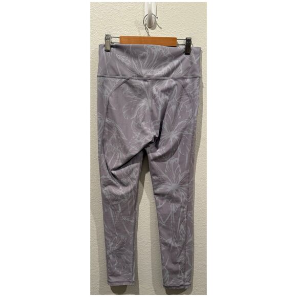 FABLETICS Define PowerHold Mid-Rise Capri - Picture 3 of 3